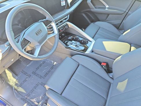 New 2025 Audi Q5 Premium Plus image 16