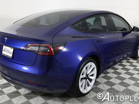 Used 2021 Tesla Model 3 Standard Range Plus RWD image 5