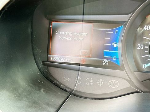 Used 2022 Ford Edge SE AWD/4WD image 12