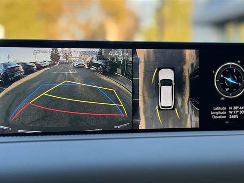 Used 2024 Genesis GV80 3.5T w/ Prestige Package image 43