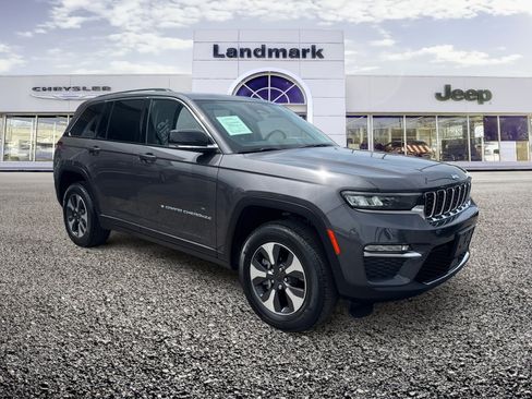 Used 2022 Jeep Grand Cherokee Limited 4xe AWD/4WD image 22