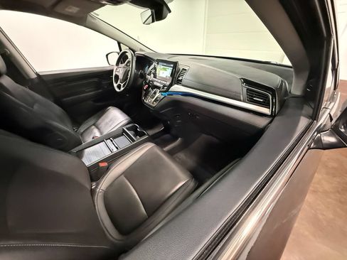 Used 2023 Honda Odyssey Touring image 64