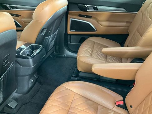 Used 2023 Kia Telluride SX X-Line image 12