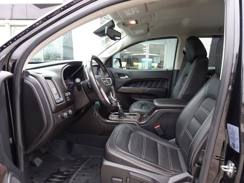 Used 2022 GMC Canyon Denali image 10