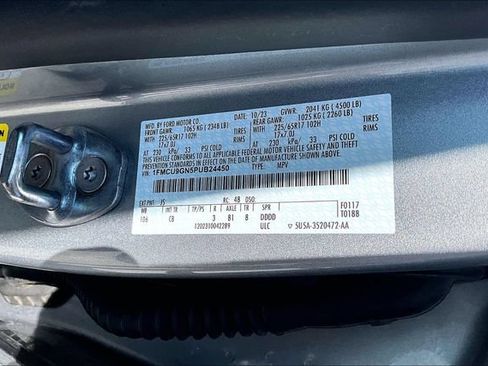 Used 2023 Ford Escape Active AWD/4WD image 29