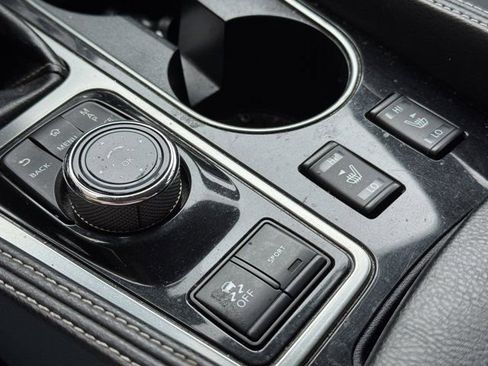 Used 2020 Nissan Maxima 3.5 SL w/ Floor Mat Group image 15