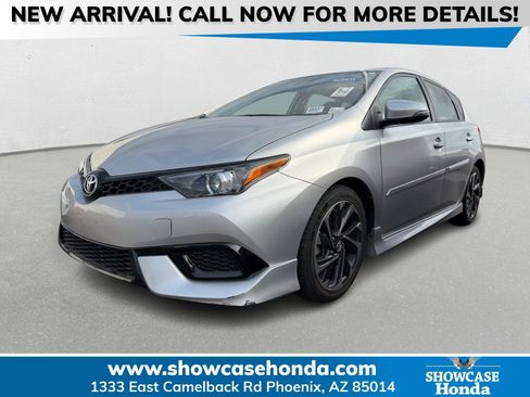 Used 2017 Toyota Corolla iM image 1