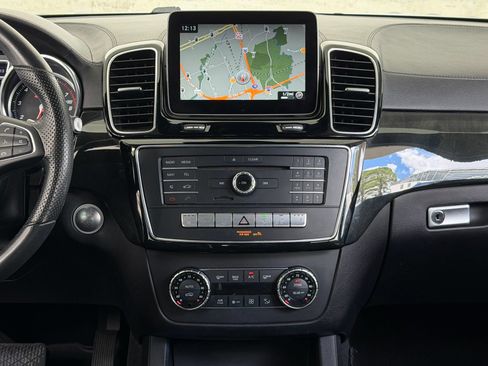 Used 2019 Mercedes-Benz GLS 450 4MATIC image 5