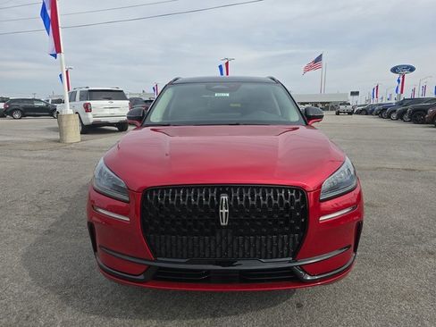 New 2026 Lincoln Corsair Premiere image 10