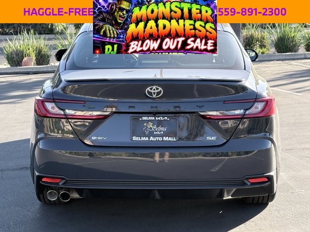 Used 2026 Toyota Camry SE FWD image 6