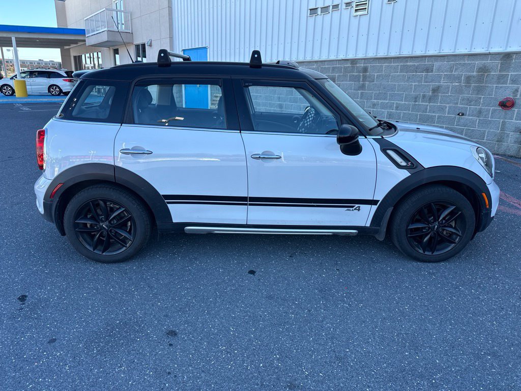 Used 2016 MINI Cooper Countryman S AWD/4WD image 2