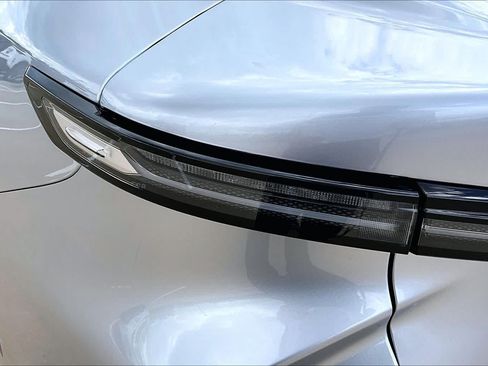 Used 2026 Lexus ES 500e AWD/4WD image 28