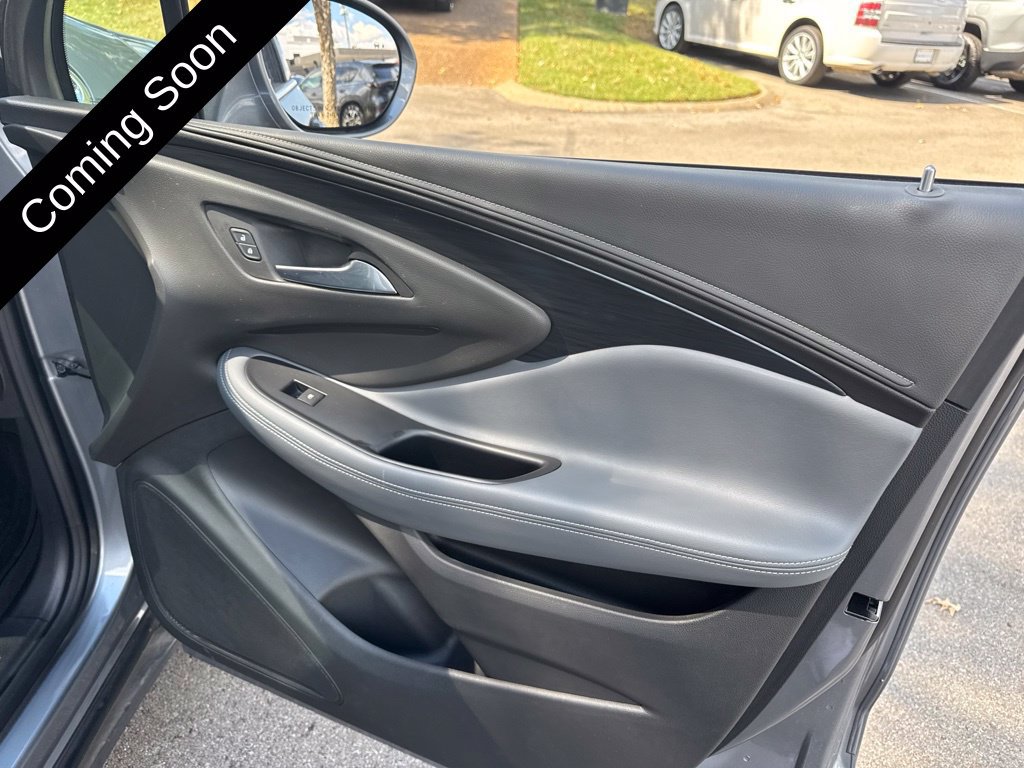 Used 2020 Buick Envision Essence w/ Experience Buick Package FWD image 13