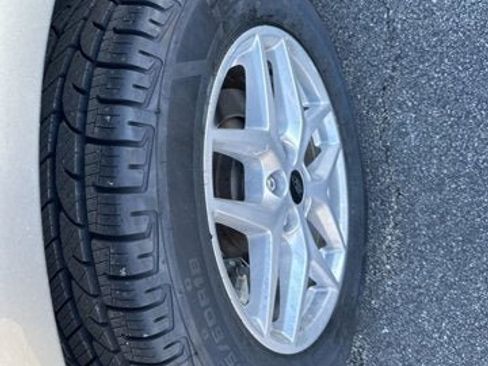 Certified 2024 Ford Edge SEL image 20