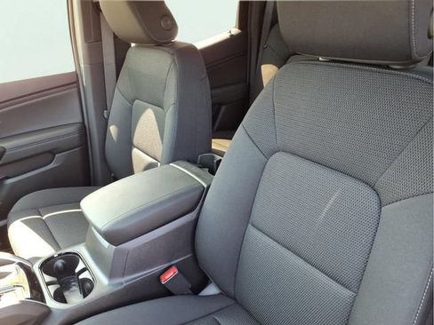 New 2026 Chevrolet Colorado LT w/ Advanced Trailering Package AWD/4WD image 7