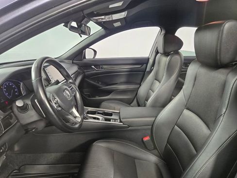Used 2020 Honda Accord Sport image 14