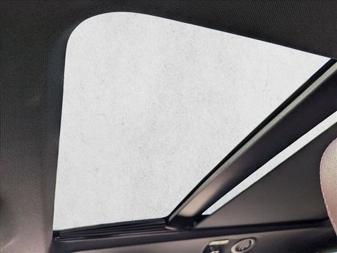 Used 2023 Ford Explorer Platinum w/ Technology Package image 13