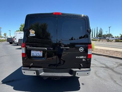 Used 2018 Nissan NV 3500 SL RWD image 5