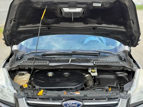 Used 2015 Ford Escape Titanium image 29