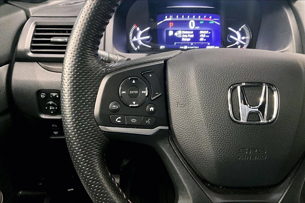 Used 2022 Honda Passport TrailSport image 17