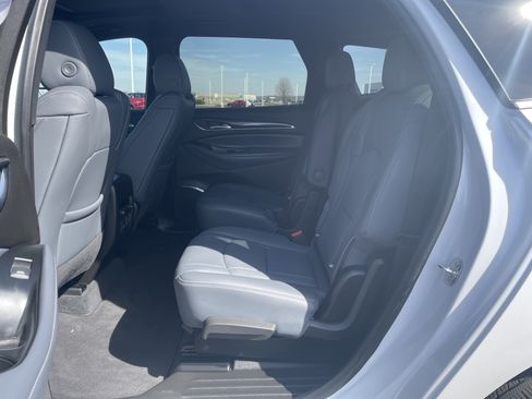 Used 2024 Buick Enclave Essence w/ Experience Buick Package image 14