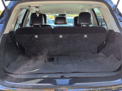 Used 2024 Nissan Murano SV w/ SV Midnight Edition Package image 17