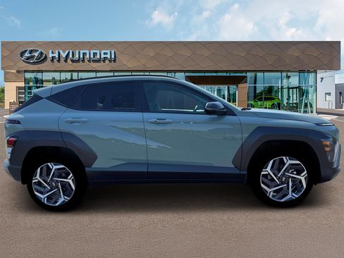 New 2026 Hyundai Kona SEL Premium AWD/4WD image 9
