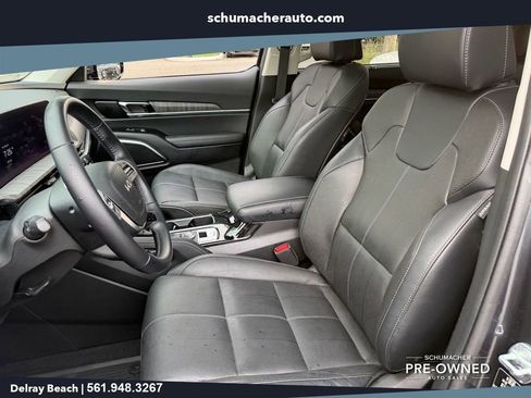 Used 2024 Kia Telluride SX FWD image 10