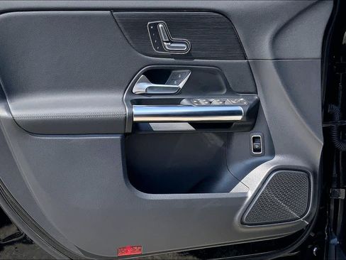 Certified 2023 Mercedes-Benz GLA 250 4MATIC image 22