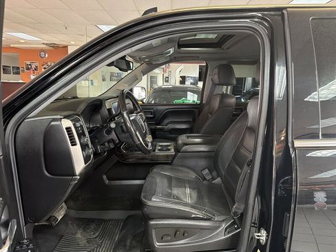Used 2016 GMC Sierra 1500 Denali w/ Enhanced Driver Alert Package image 9