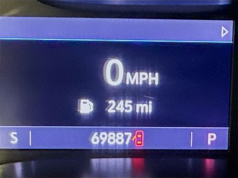 Used 2020 Chevrolet Colorado LT w/ LT Convenience Package image 14