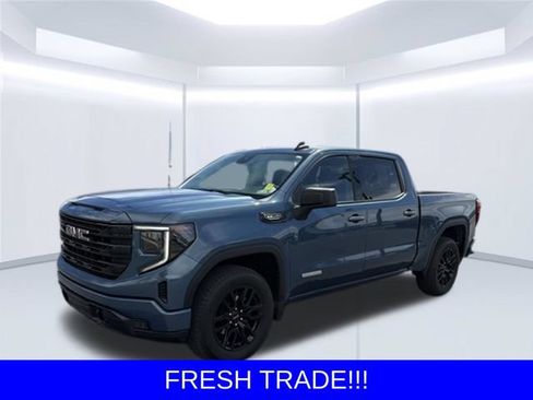 Used 2024 GMC Sierra 1500 Elevation AWD/4WD image 3