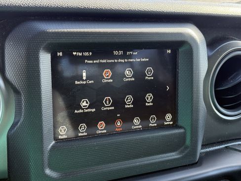 Used 2021 Jeep Wrangler Unlimited Sport image 21