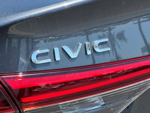Used 2024 Honda Civic LX image 31