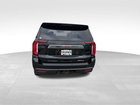 Used 2021 GMC Yukon AT4 AWD/4WD image 9