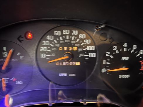 Used 1995 Chevrolet Monte Carlo Z34 FWD image 5