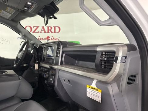 New 2025 Ford F550 4x4 Regular Cab Super Duty image 24