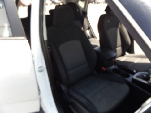 Used 2020 Kia Soul S FWD image 21