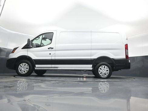 Used 2025 Ford Transit 250 Low Roof w/ Exterior Upgrade Package RWD image 8