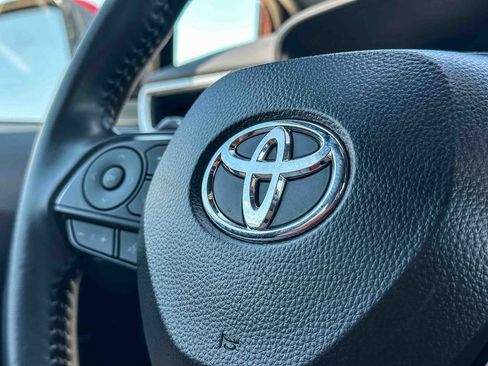 Used 2025 Toyota Corolla SE FWD image 27