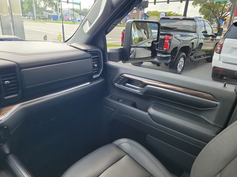 Used 2024 Chevrolet Silverado 2500 LT w/ All Star Edition AWD/4WD image 13