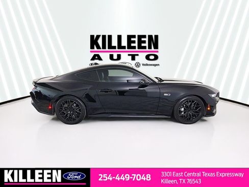 Used 2024 Ford Mustang GT Premium RWD image 9