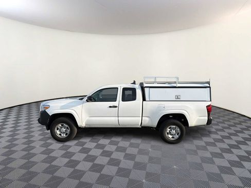 Used 2021 Toyota Tacoma SR image 6