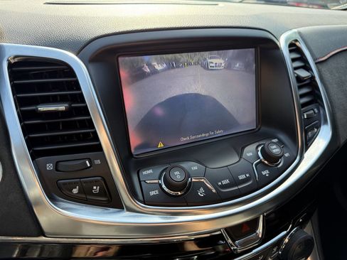 Used 2014 Chevrolet SS image 21