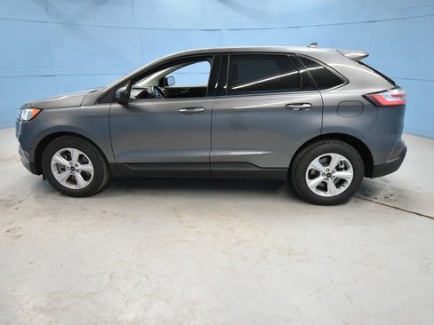 Used 2024 Ford Edge SE image 30