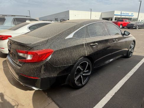 Used 2021 Honda Accord Sport image 4