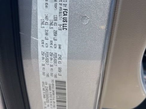 Used 2019 Dodge Grand Caravan SXT FWD image 29