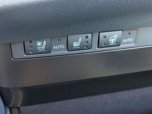 Used 2025 Lexus ES 350 Premium image 24