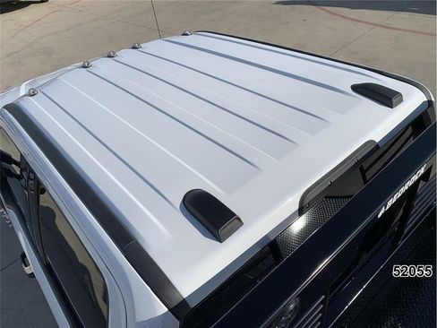 Used 2022 Ford F550 2WD Crew Cab Super Duty image 9