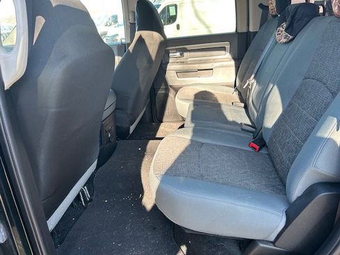 Used 2017 RAM 1500 Big Horn image 8